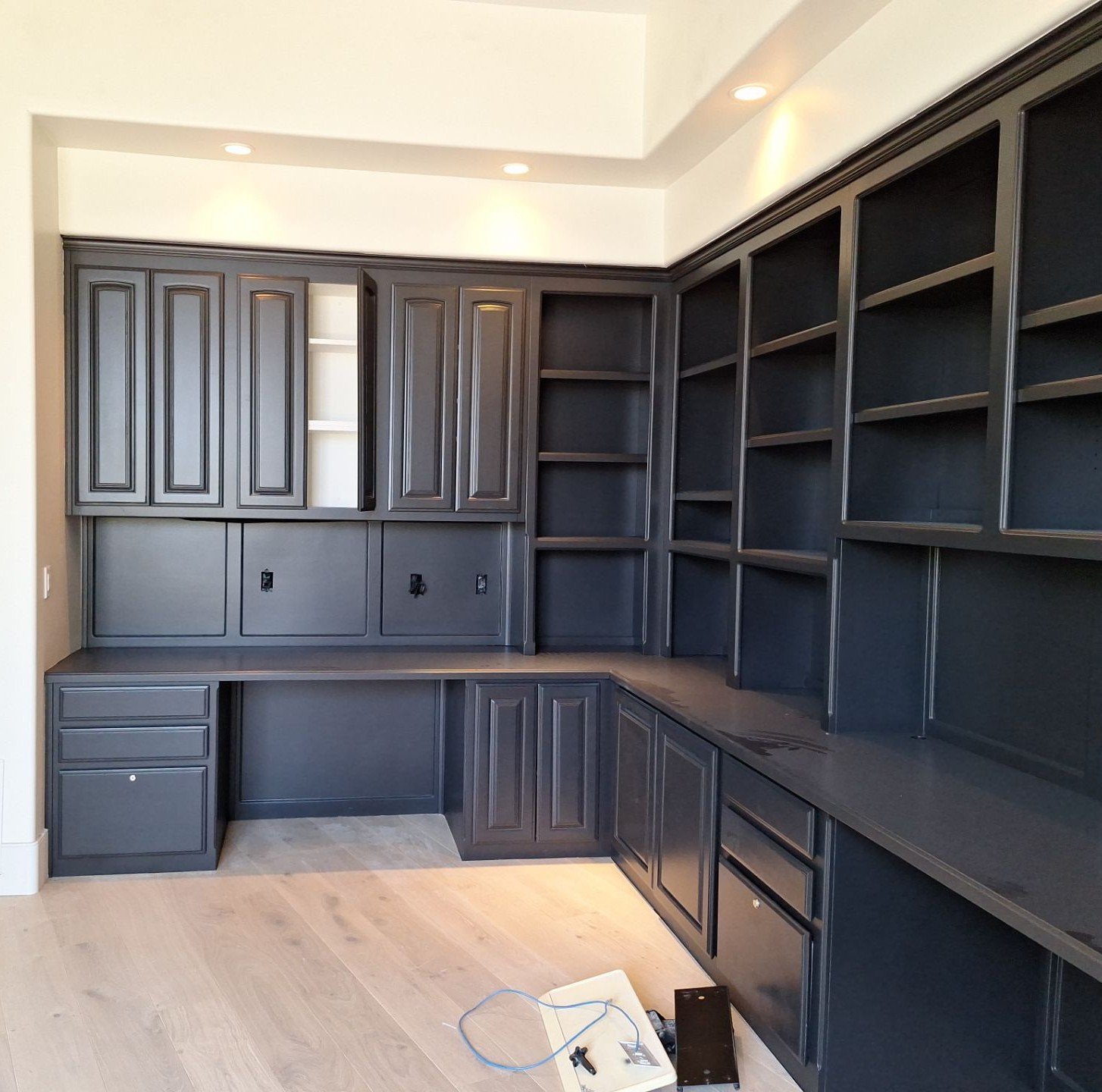 Built-in home office cabinets painted black - North Scottsdale